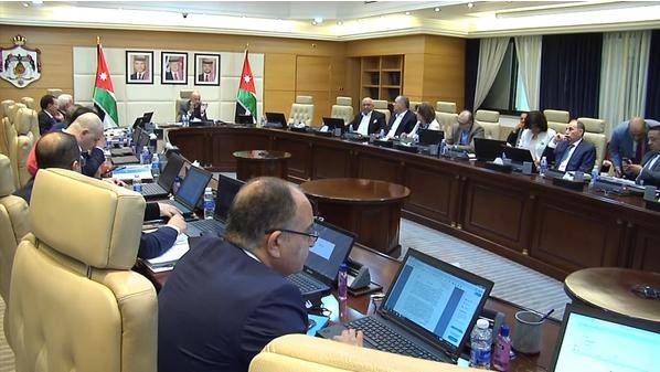 تعيين اللبون رئيساً لمفوّضي هيئة الطاقة والعواملة منسّقاً حكوميّاً لحقوق الإنسان