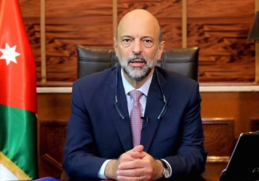 رئيس الوزراء يشكر جمعية عون الثقافية على مساهمتها في صندوق همة وطن