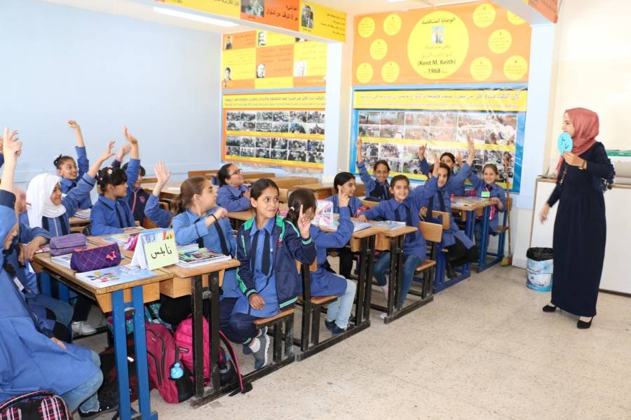 دوام طلبة الأونروا مطلع أيلول