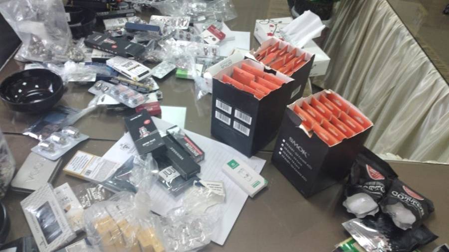 الجمارك الاردنية تحبط تهريب كميات كبيرة من السجائر الكترونية (صور)