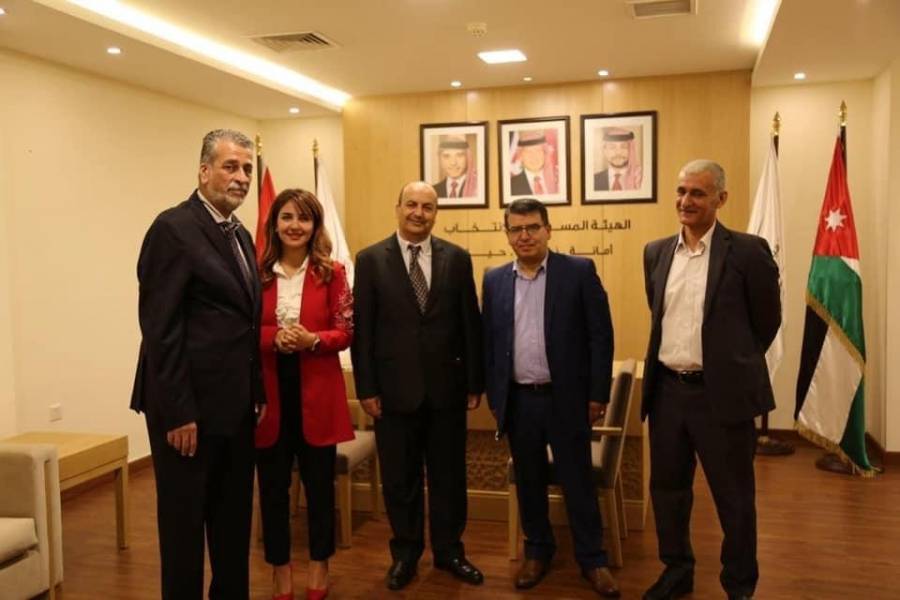 الكلالدة يستقبل رئيس واعضاء  الهيئه الاداريه لجمعية القاده التعاونيه