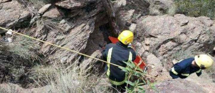اصابة شخص اثر سقوطه عن مرتفع صخري في بصيرا بمحافظة الطفيلة
