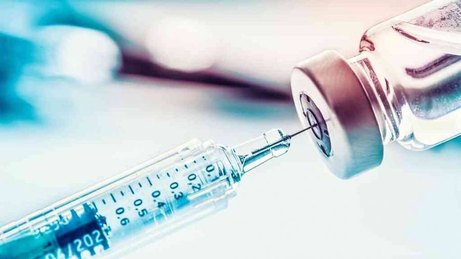 الصحة العالمية تُفجر مفاجأة من العيار الثقيل حول لقاح كورونا