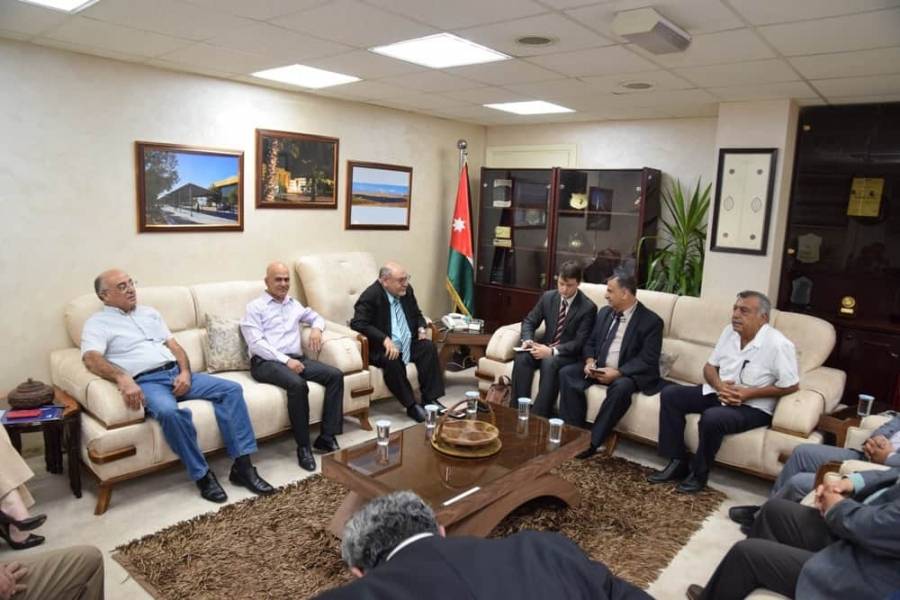 بحث تعاون بين الجامعة الهاشمية والجامعات الروسية المرموقة ونادي خريجي الجامعات الروسية