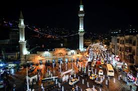 بدء نشاط الأسواق وترحيب بتمديد ساعات العمل