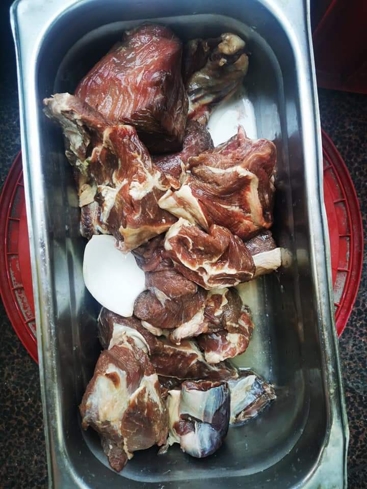 أغلاق منشأتين للمواد الغذائية ..مطعم شاورما ..ومحل مجمدات في سحاب... صور