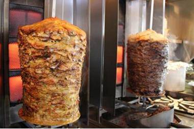 ارتفاع عدد حالات التسمم الثاني في عين الباشا إلى 118 حالة