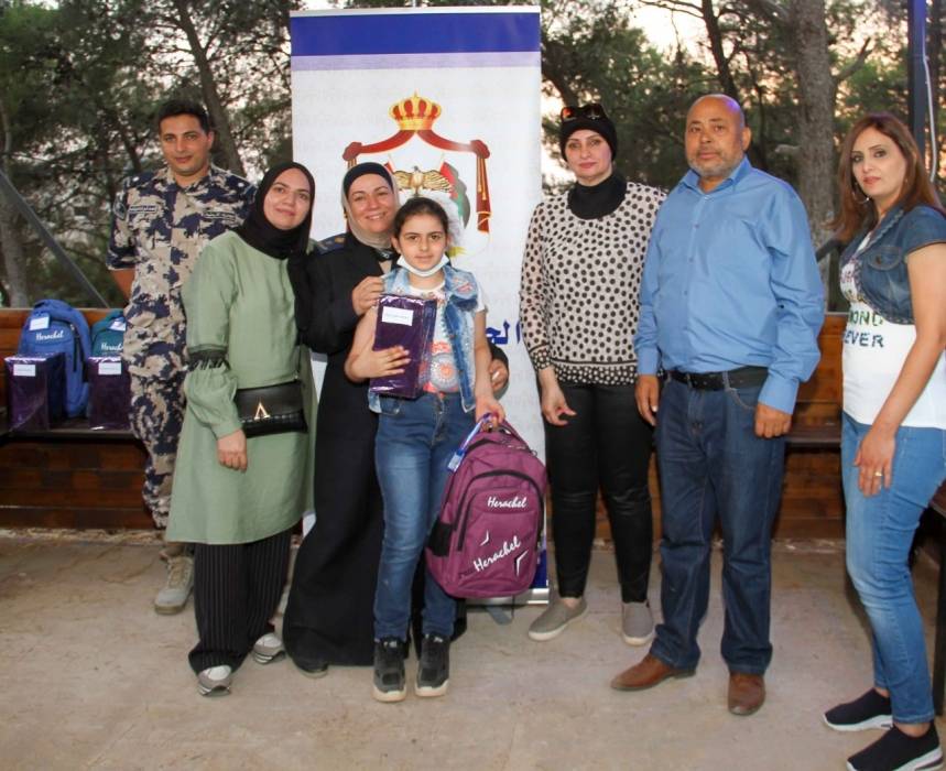 لجنة المرأة تنفذ مبادرة لدعم الاطفال الايتام