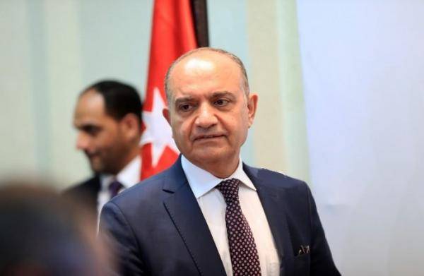 العضايلة: لا صحة لوجود خلافات مالية أدت الى تأجيل فتحه .. ودراسة لتخفيض مدة الحجر للقادمين من الدول الصفراء لأسبوع