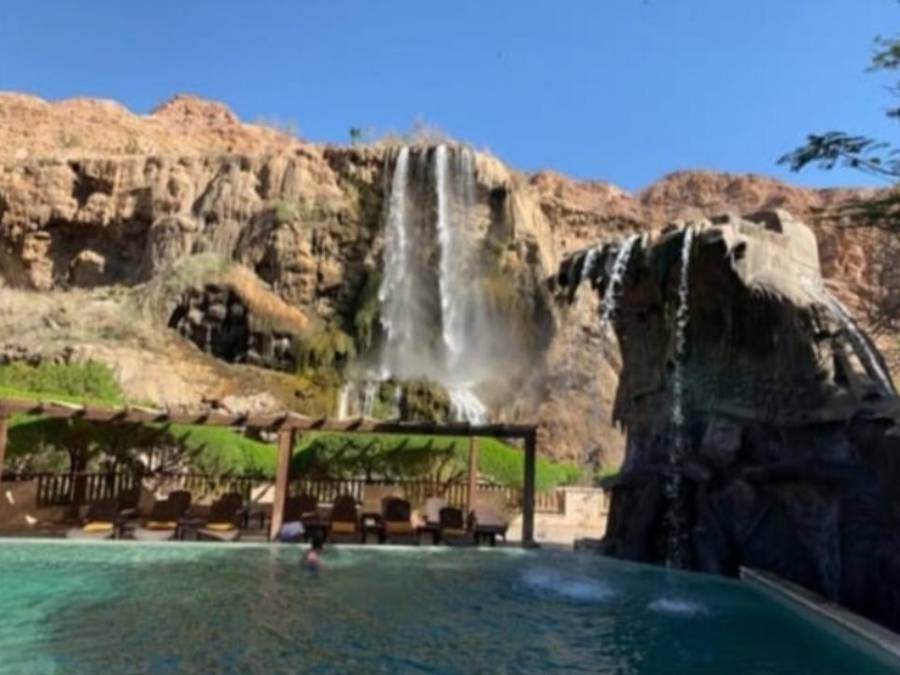 منتجع حمامات ماعين يفوز  باختيار المسافرين لعام 2020.