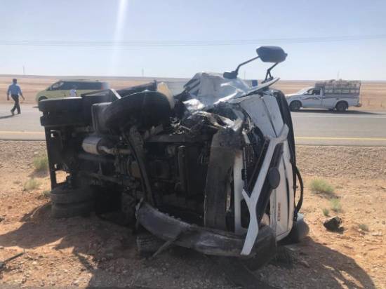 4 إصابات بحادث تصادم في الحسا (صور)