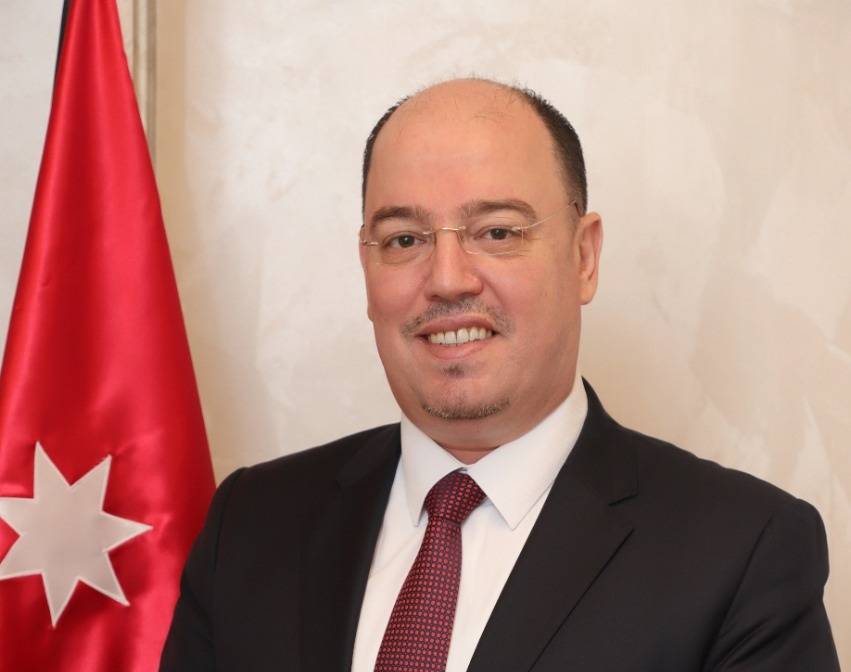 الرواجبة: لا مبررات للعودة إلى إغلاق القطاعات الاقتصادية