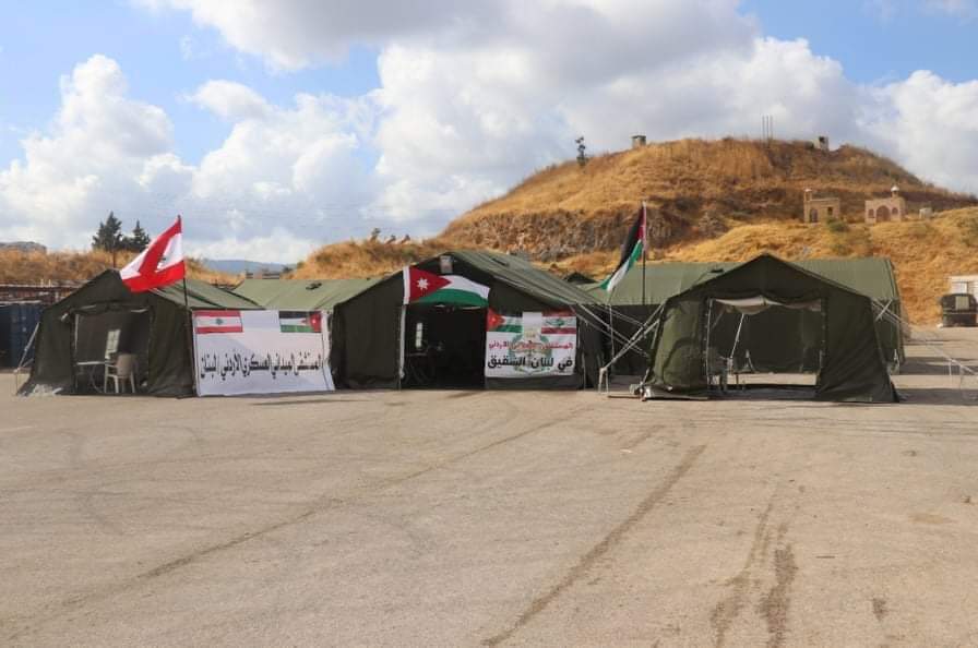 المستشفى العسكري الميداني الاردني يقدم الخدمات الطبية للمصابين اللبنانيين ...صور