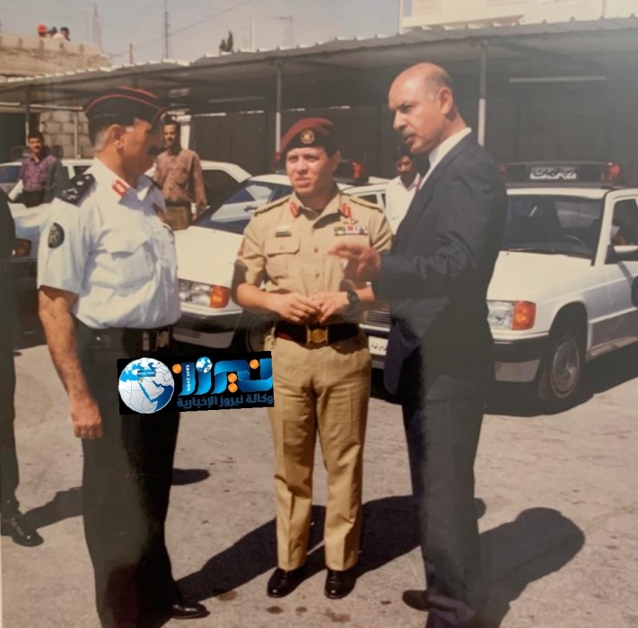 صور من ذاكرة الوطن زيارة جلالة الملك عبد الله الثاني لمكتب الأمن الوقائي  عام 1994 وكان في استقباله اللواء عادل العرموطي....