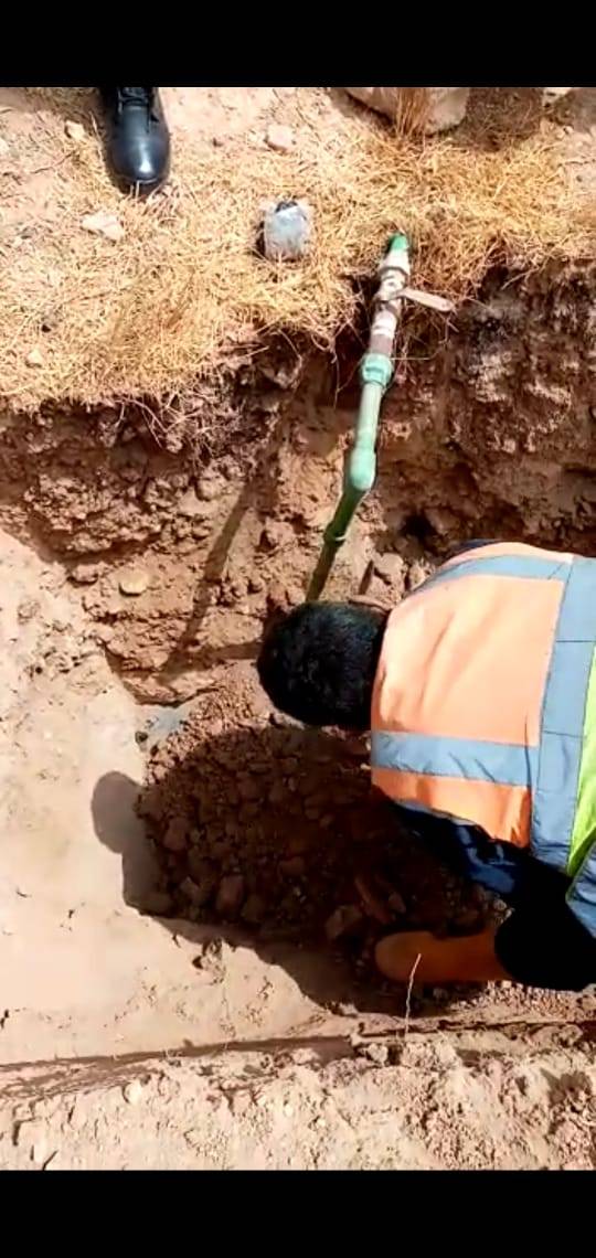 إحالة معتدين على خطوط المياه في الموقر الى القضاء (صور وفيديو)