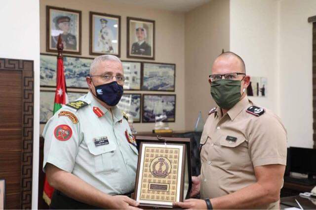 الملحق الدفاعي الألماني في عمان يزور مديرية الخدمات الطبية الملكية