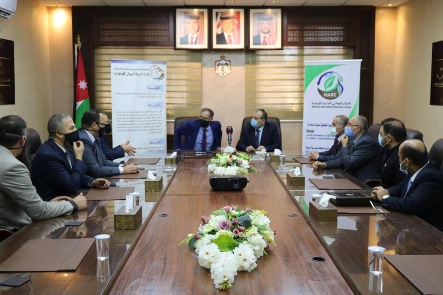 مذكرة تفاهم بين تنمية اموال الاوقاف والبحوث الزراعية