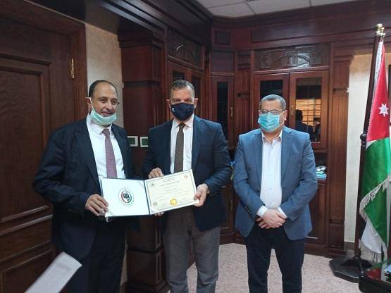 جابر: التوسع بالاختصاصات يحسن الخدمات الطبية