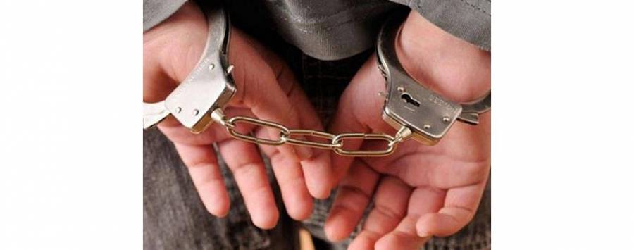 إدارة مكافحة المخدرات تلقي القبض على 11 شخصاً من المطلوبين والمشبوهين بقضايا المخدرات خلال حملة امنية في عدد من مناطق محافظة الزرقاء .