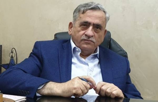 عبيدات:افتتاح المطار ليس أولوية بعد ظهور 3 بؤر وبائية