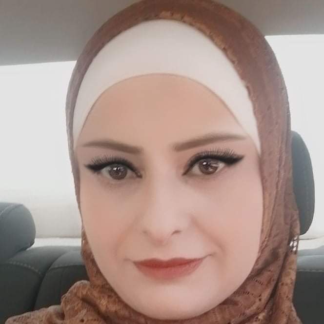 عقل تكتب دع عنك الغرور...