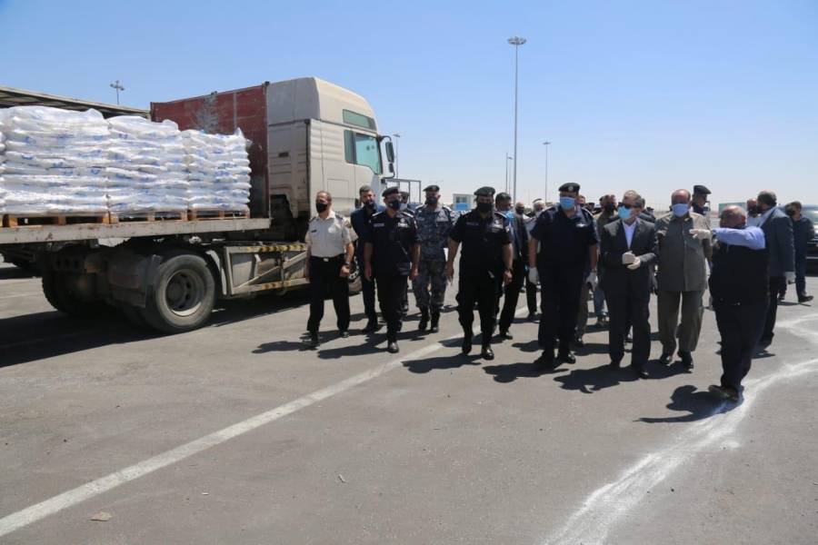 وزير الداخلية ورئيس هيئة الاركان  و المخابرات العامة ومدير الأمن العام يزورون معبري العمري وجابر الحدوديين .