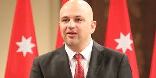 الوزير الغرايبه في منزله ويخضع للحجر ولا تاكيد على اصابته بكورونا