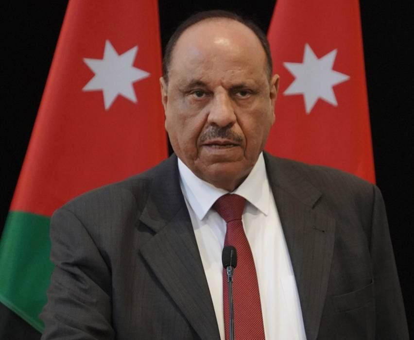 وزير الداخلية يوعز بتوقيف منظمي التجمعات الكبيرة