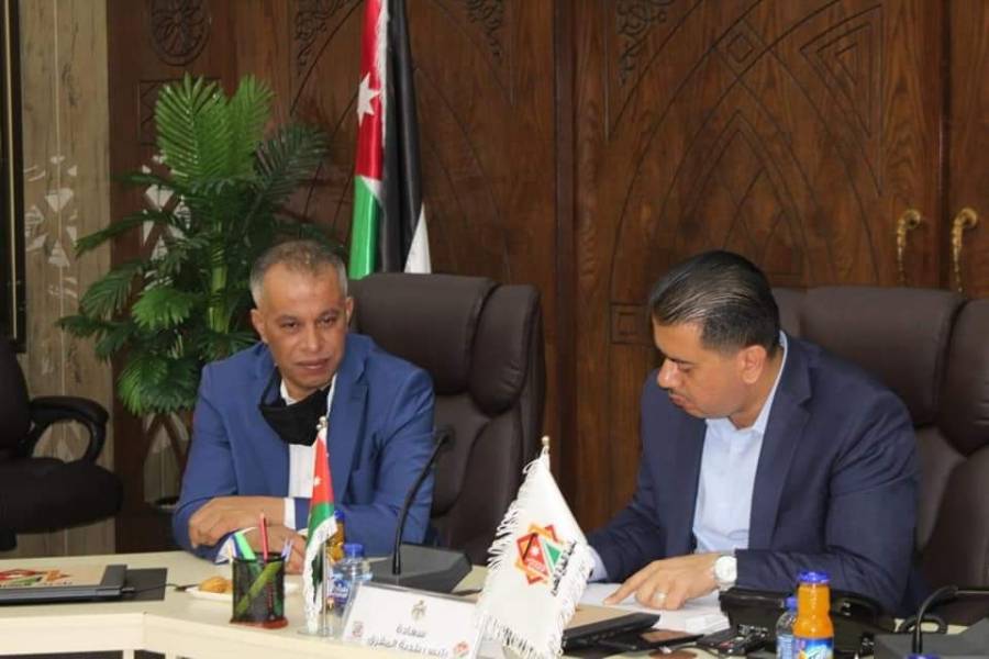 رئيس بلدية المفرق  يستقبل وفدا من منظمة العمل ضد الجوع لبحث أوجه التعاون بين الجانبين .