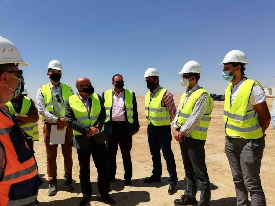 وزير المياه والري : يتفقد التجارب المضخية في ابار مياه الشيدية – الحساخان الزبيب