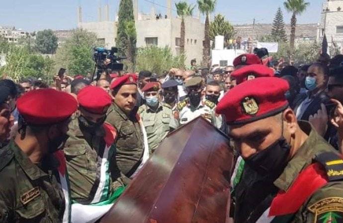 القيادة العامة تشارك بمراسم نقل رفات أردني استشهد في حرب حزيران عام 1967