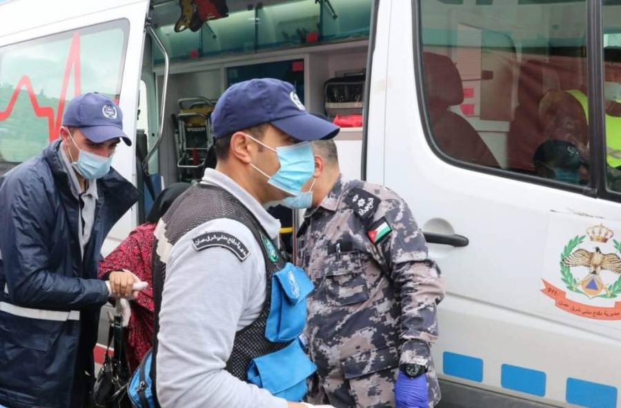 الدفاع المدني يتعامل مع 1415 حالة إسعافية خلال الـ 24 ساعة الماضية