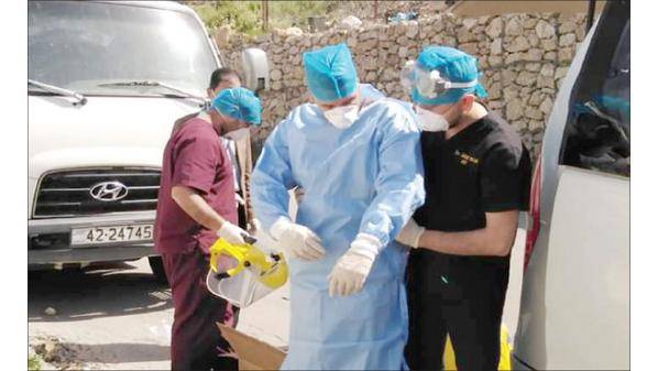 محافظ الزرقاء :عزل عمارتين وسحب 110 عينات لمخالطين