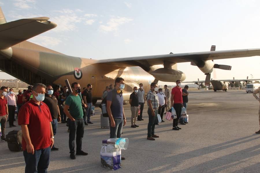 مرتبات المستشفى الميدانـي الأردني  لبنان تعود إلى أرض الوطن