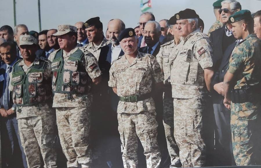 وطن وقيادة نفاخر بهما الدنيا