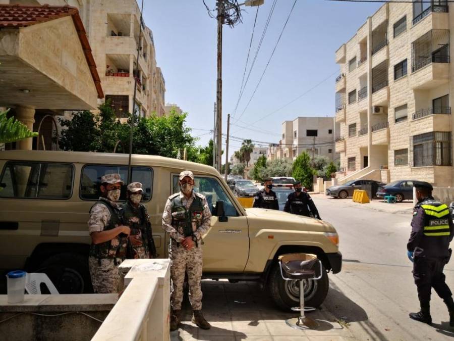 ماركا.. بدء سريان قرار عزل أحد الاحياء