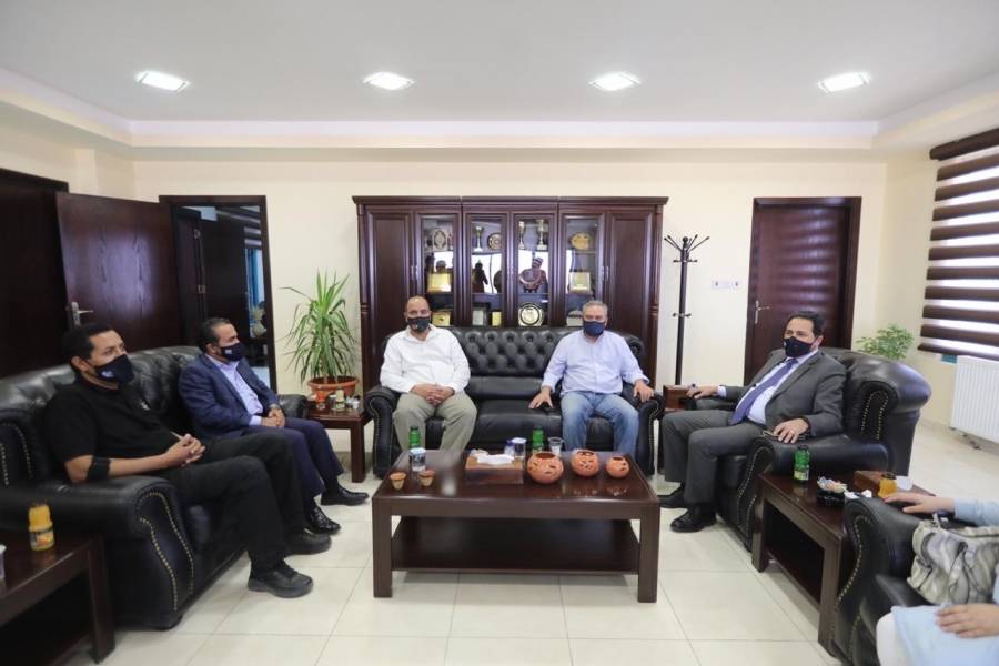 وزير الشباب في زيارة ميدانية لإقليم البترا ولواء الشوبك... صور