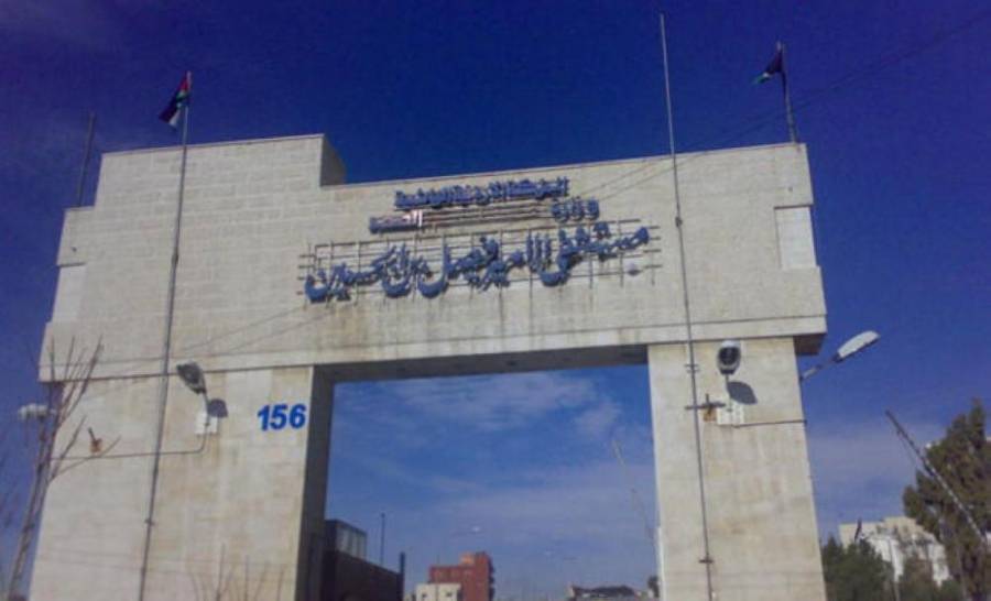 مدير مستشفى الامير فيصل: ينفي وجود اصابات كورونا بين عاملين المستشفى