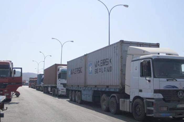 وزير النقل: إعفاء السائقين في حدود العمري من رسوم الحجر