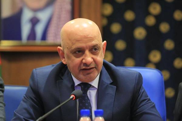 الحاج توفيق يهاجم إجراءت الحظر والإغلاق: ليس لها مبرر وكورونا لا يصحو في الليل