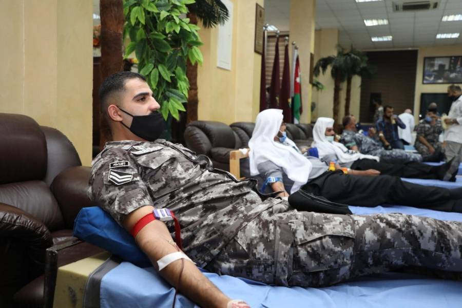 مديرية الأمن العام تطلق حملة للتبرع بالدم في قوات الدرك