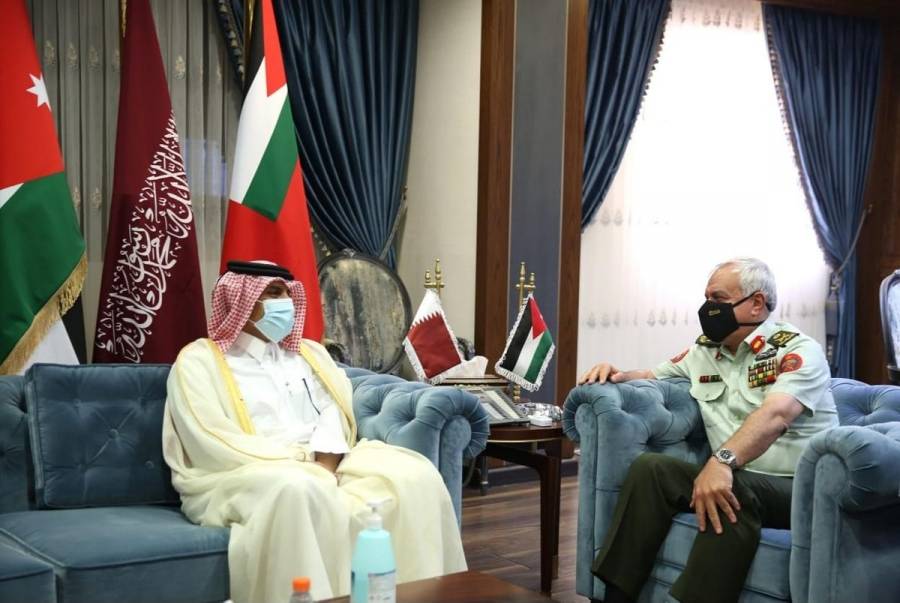 الحنيطي: يستقبل السفير القطري