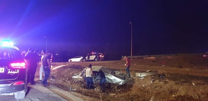 عاجل حادث سير على جسر الرمثا بين مركبتين... صور