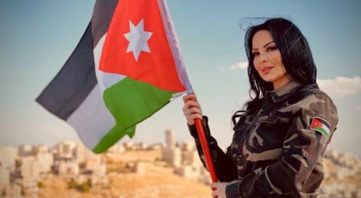 الفنانة ديانا كرزون تعلق على انفجار الزرقاء