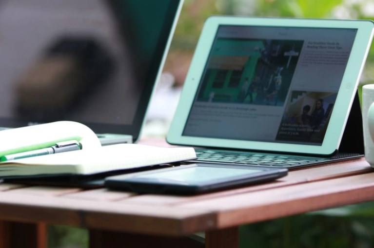 وزير التربية الاسبق بدران يطالب بالعودة الى التعليم عن بعد فوراً لهذا السبب