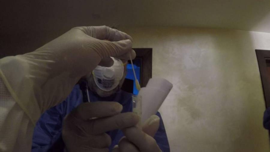 عزل بنايه بمرج الكرك احترازيا لوجود شخص مخالط لمصابين بغور الصافي