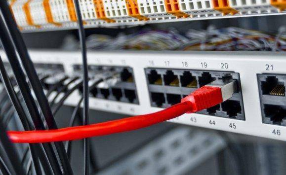 75 مدرسة حكومية بلا إنترنت