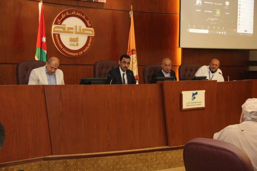 الجغبير يُشيد بدور الغذاء والدواء في حل القضايا التي تهم القطاع الصناعي