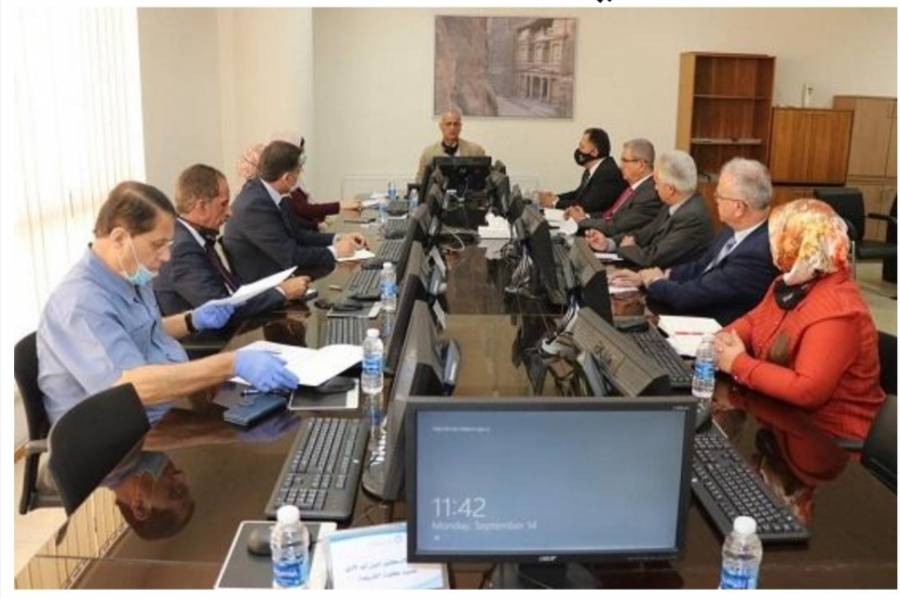 تشكيلات رؤساء الأقسام الأكاديمية في عمان العربية