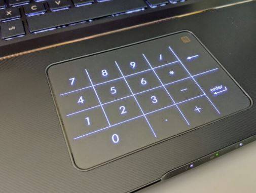 وزير التربية يحدد الموعد المتوقع لتوزيع اجهزة الحواسيب على الطلبة